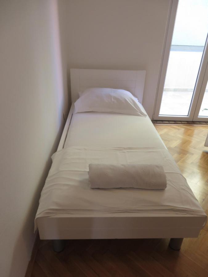 Apartments Tonka Pakoštane Extérieur photo