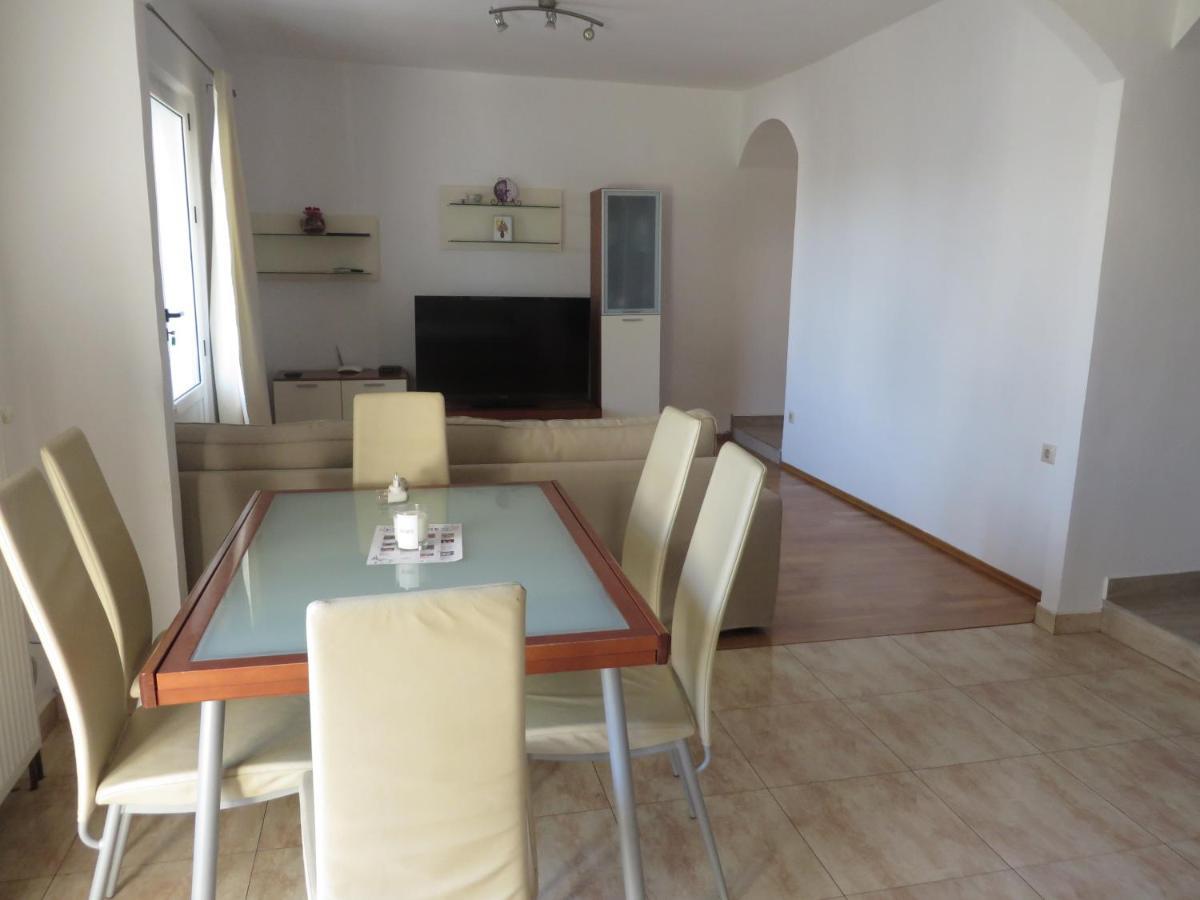 Apartments Tonka Pakoštane Extérieur photo