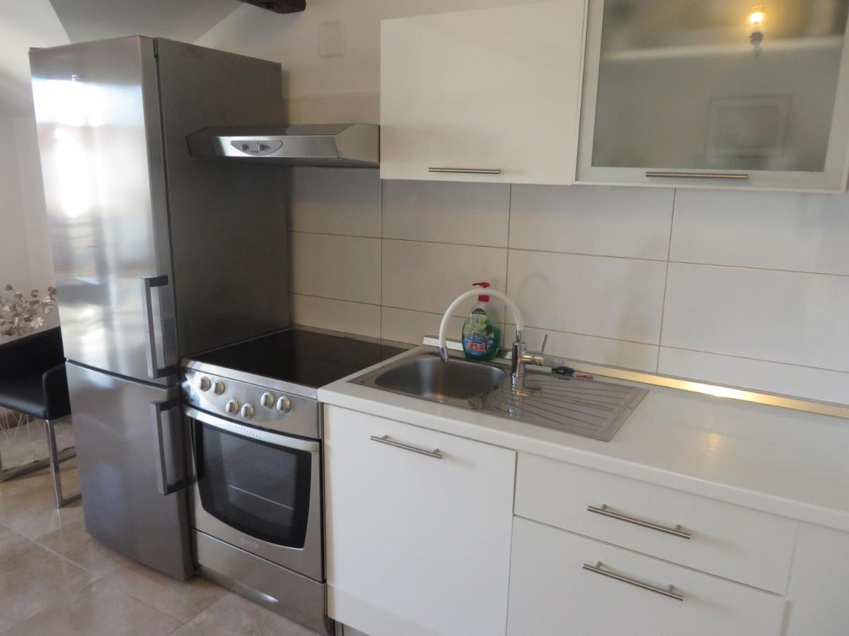 Apartments Tonka Pakoštane Extérieur photo