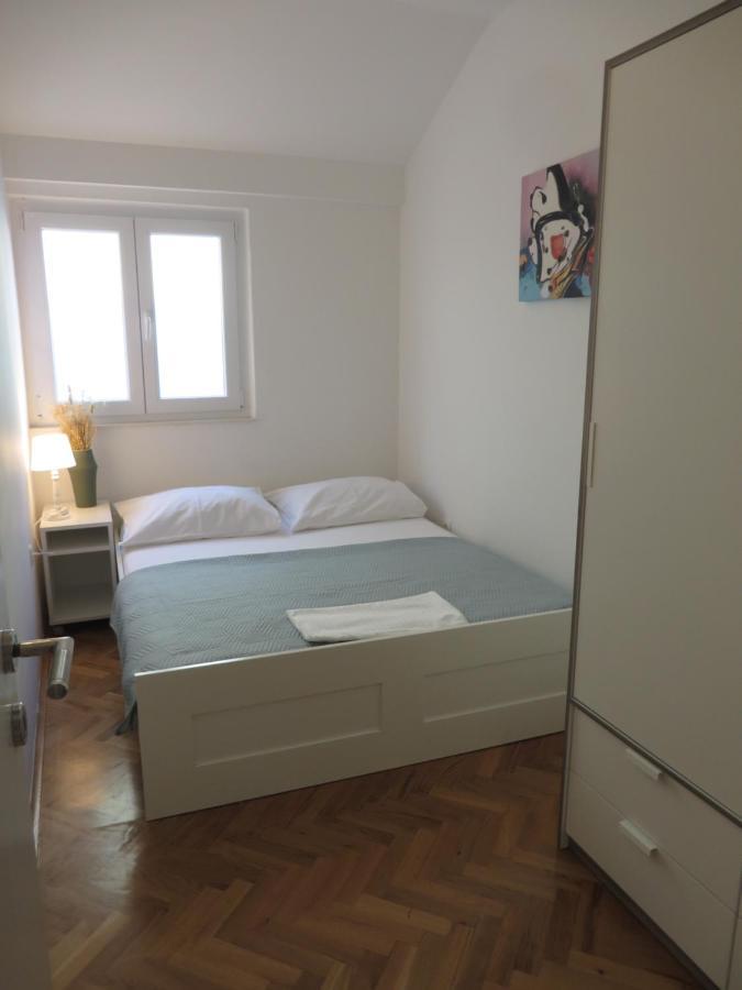 Apartments Tonka Pakoštane Extérieur photo