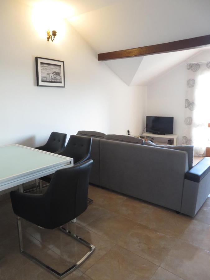 Apartments Tonka Pakoštane Extérieur photo
