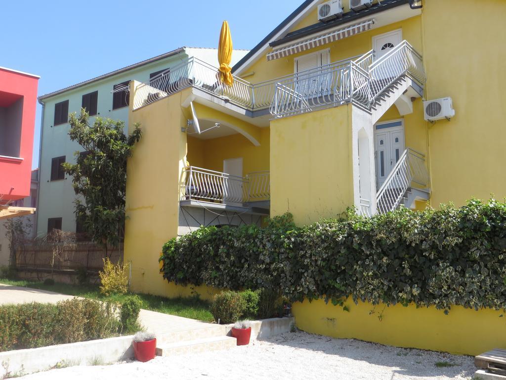 Apartments Tonka Pakoštane Extérieur photo